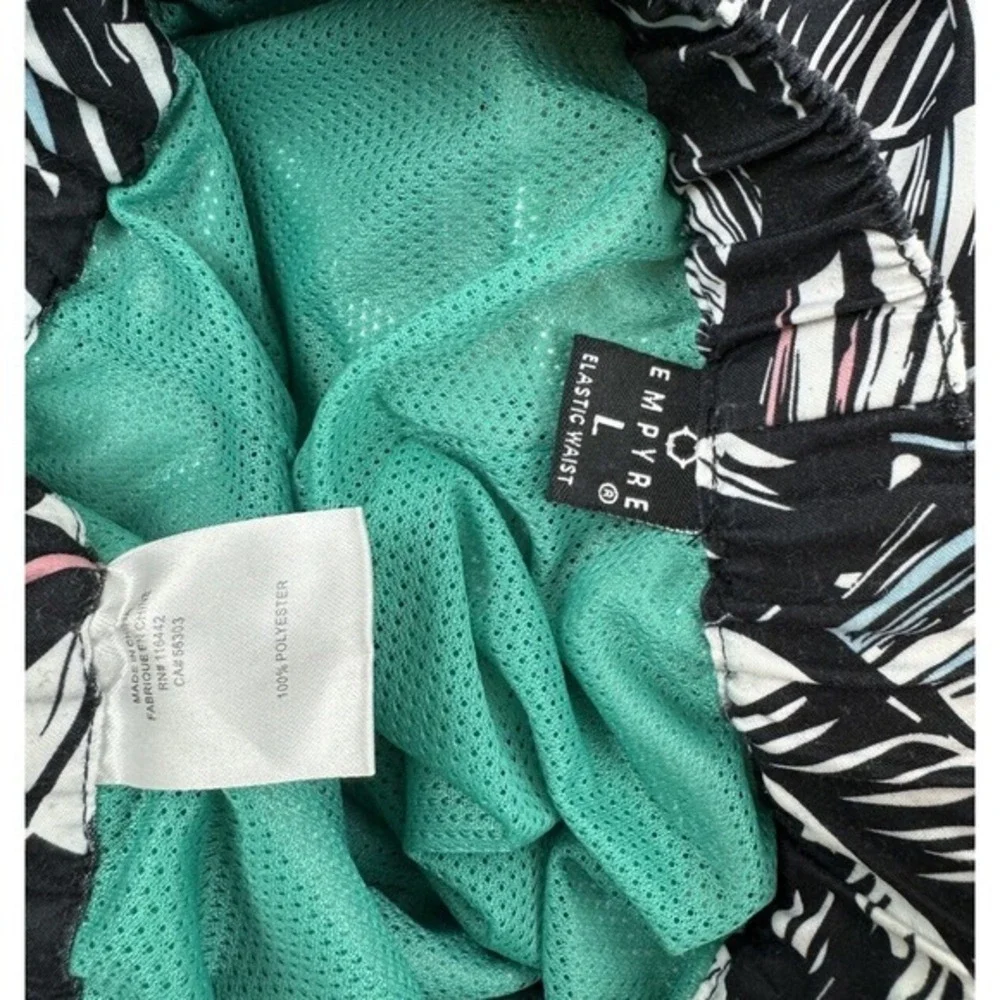 Empyre Men's L Large Ollie Swim Trunks Tropical Surf Lined Black‎ & White